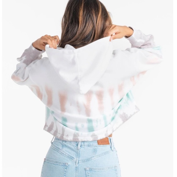 NWT SSCO Women’s Tie Dye Cropped Hoodie & Sweatpants Set XS/S - Picture 3 of 5